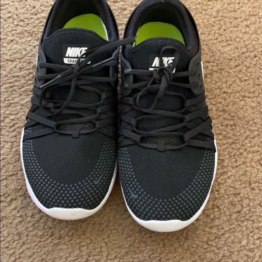 Nike womens Free TR